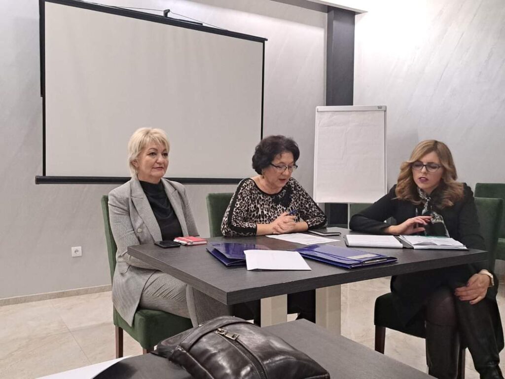 <strong>Директорица Сузана Шврака је изабрана за предсједницу Удружења директора средњих школа Републике Српске</strong>