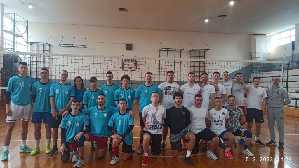 Прво и друго мјесто на општинском такмичењу из одбојке Прво и друго мјесто на општинском такмичењу из одбојке