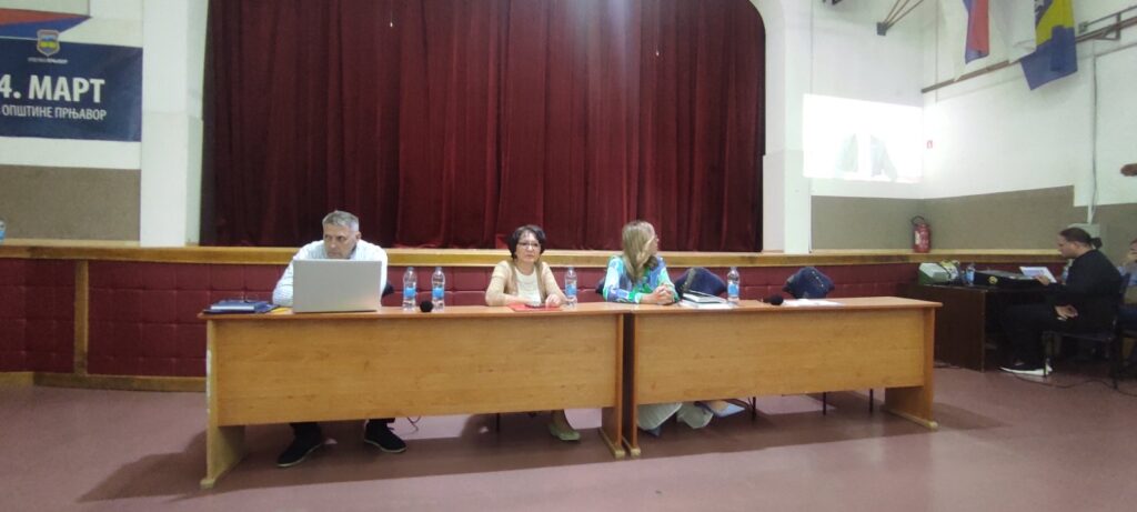 Одржано савјетовање за директоре, стручне сараднике и професоре средњих школа града Прњавора Одржано савјетовање за директоре, стручне сараднике и професоре средњих школа града Прњавора