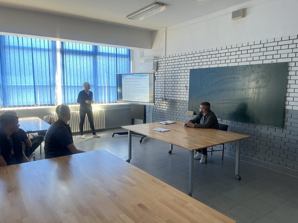 Предавање на тему “Понашање у ванредним ситуацијама – поплаве, понори и земљотреси”