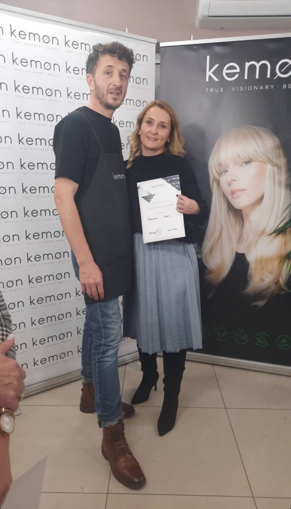 Едукација професора практичне наставе – фризери